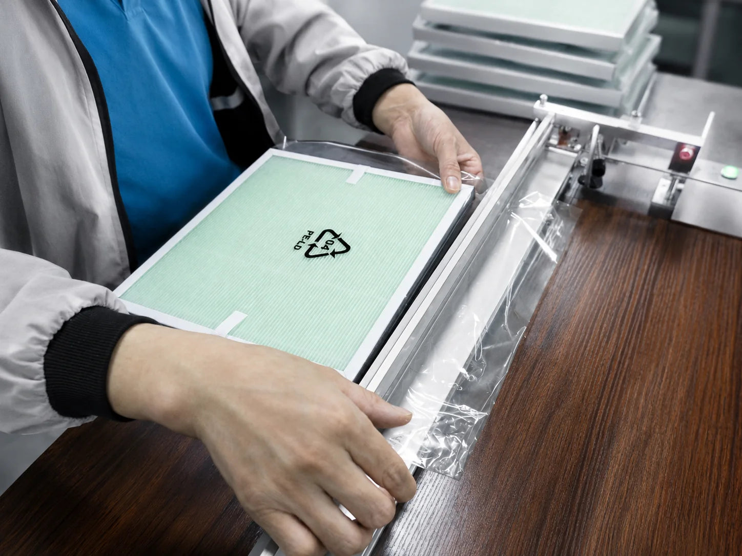 Final inspection and packing process for replacement air filter products